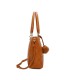 T11460 - Bolso bandolera con pompón y mosquetones en el asa y bandolera