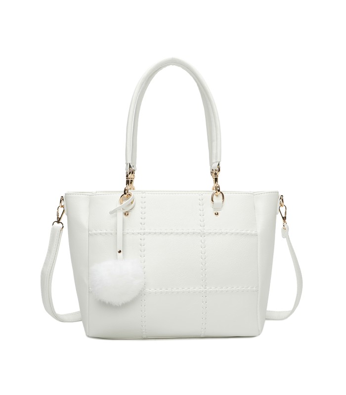 T11460 - Bolso bandolera con pompón y mosquetones en el asa y bandolera