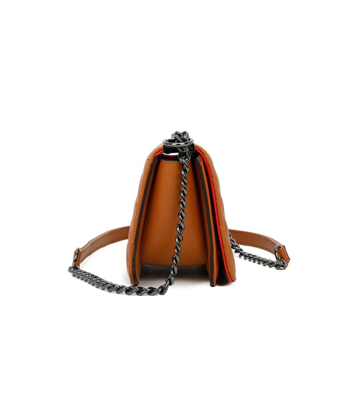 T11463 - Bolso bandolera de solapa con bandolera de cadena negra y refuerzo para el hombro