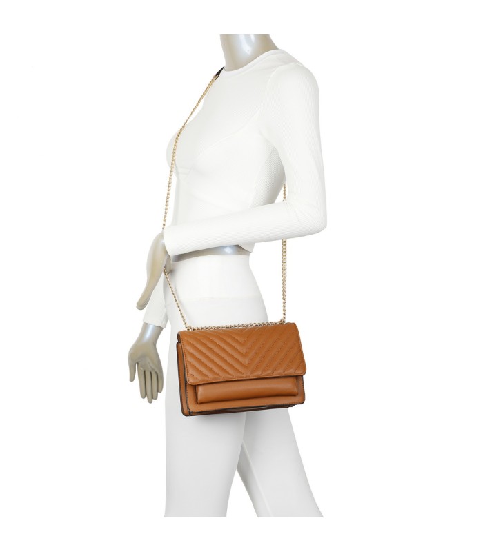 T11484 - Bolso bandolera cierres imantados con dos bolsillos interiores