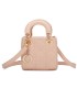 T11494 - Bolso cuadrado con asa grande y colgante O de adorno