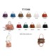 T11566 - Bolso Toten Bag mediano a juego con pompón decorativo