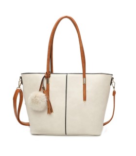 T11621 - Bolso bandolera para mujer con forma de trapecio y pompón a juego