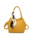 T11664 - Bolso pequeño de mano con pañuelo y bandolera