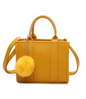T11644 - Bolso Toten Bag pequeño con pompón