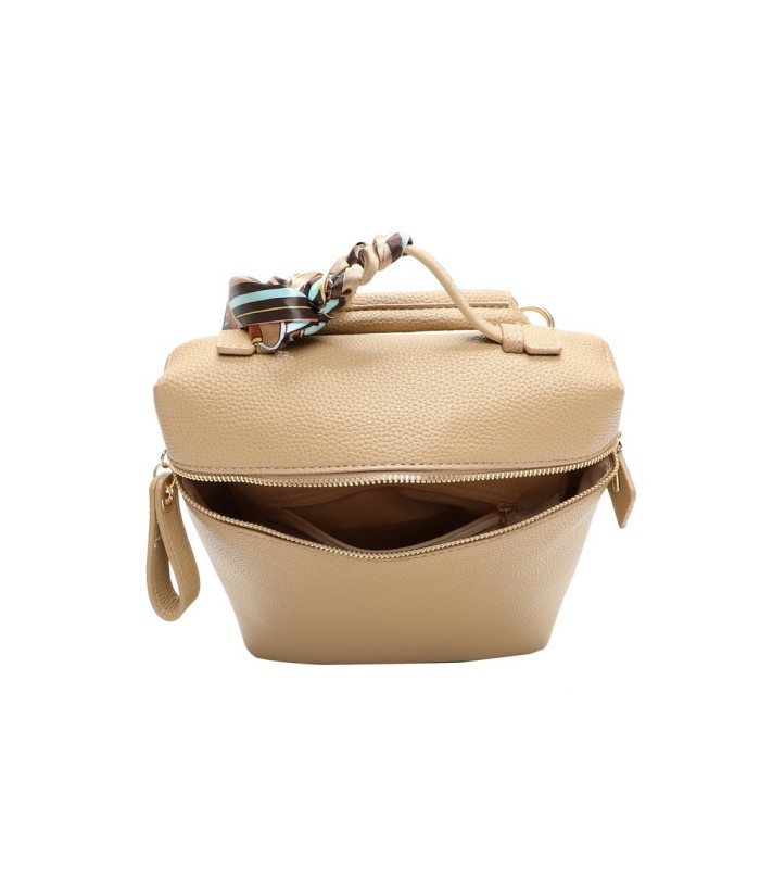 T11656 - Mochila con pañuelo