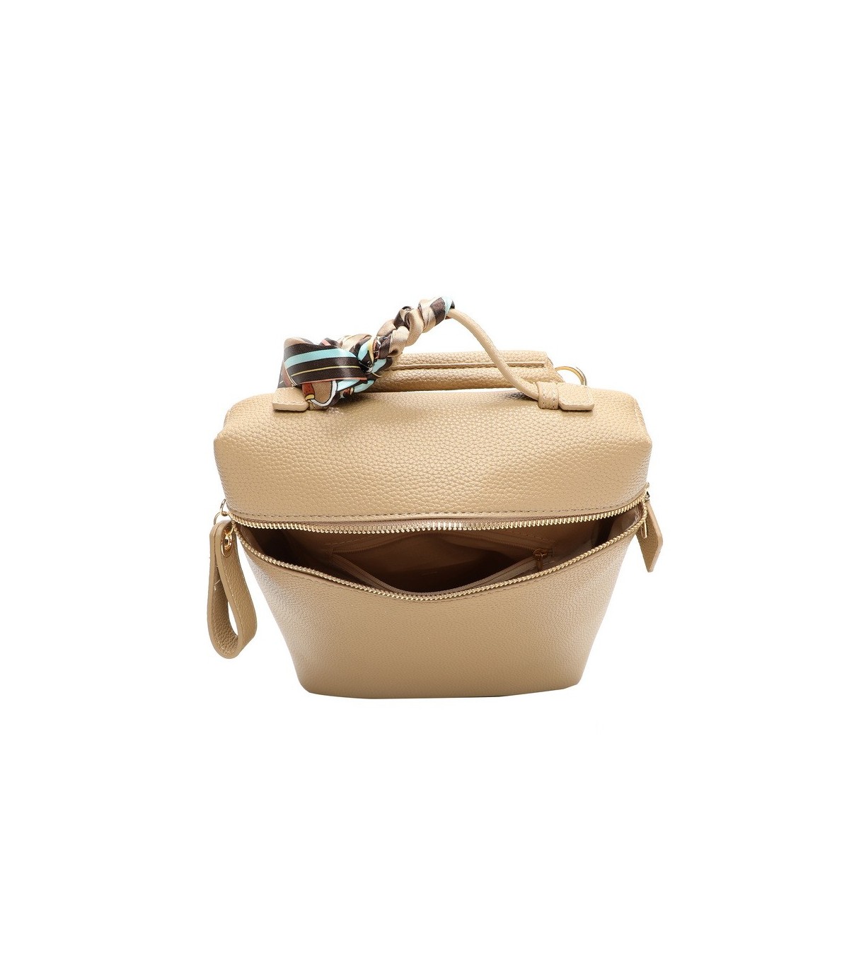 T11656 - Mochila con pañuelo