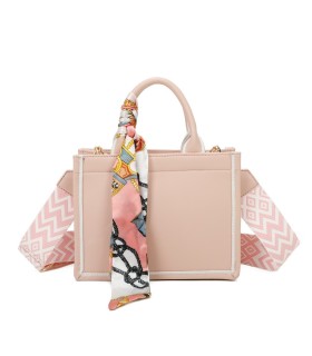 T11669 - Bolso Toten pequeño con pañuelo y asa bandolera