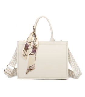T11670 - Bolso Toten Grande  Bordado y pañuelo a juego y asa para Bandolera