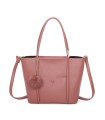 T11563 - Bolso bandolera con pompón y bolsillo frontal