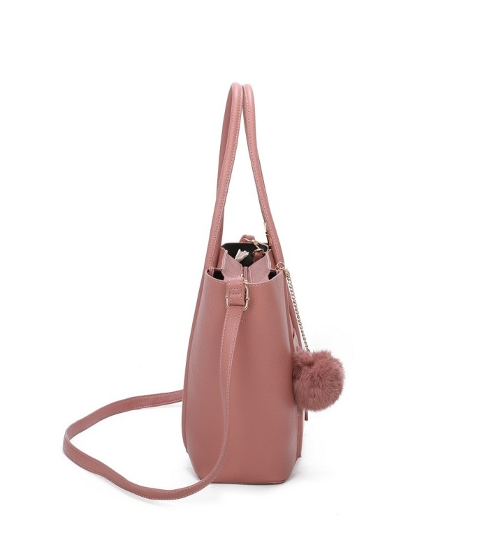 T11563 - Bolso bandolera con pompón y bolsillo frontal