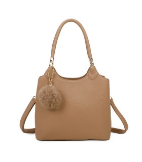 T11699 - Bolso con pompón y asa para bandolera de tres compartimentos