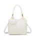 T11699 - Bolso con pompón y asa para bandolera de tres compartimentos