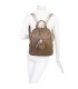 T11698 - Mochila con borla de color espaciosa con un compartimento y cremallera