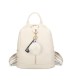 T11698 - Mochila con borla de color espaciosa con un compartimento y cremallera