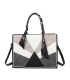 T11706 - Bolso de motivo triangular de colores para mujer con asa y pañuelo muy bonito