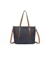 T11741 - Bolso con neceser a juego del mismo color amplio espacio