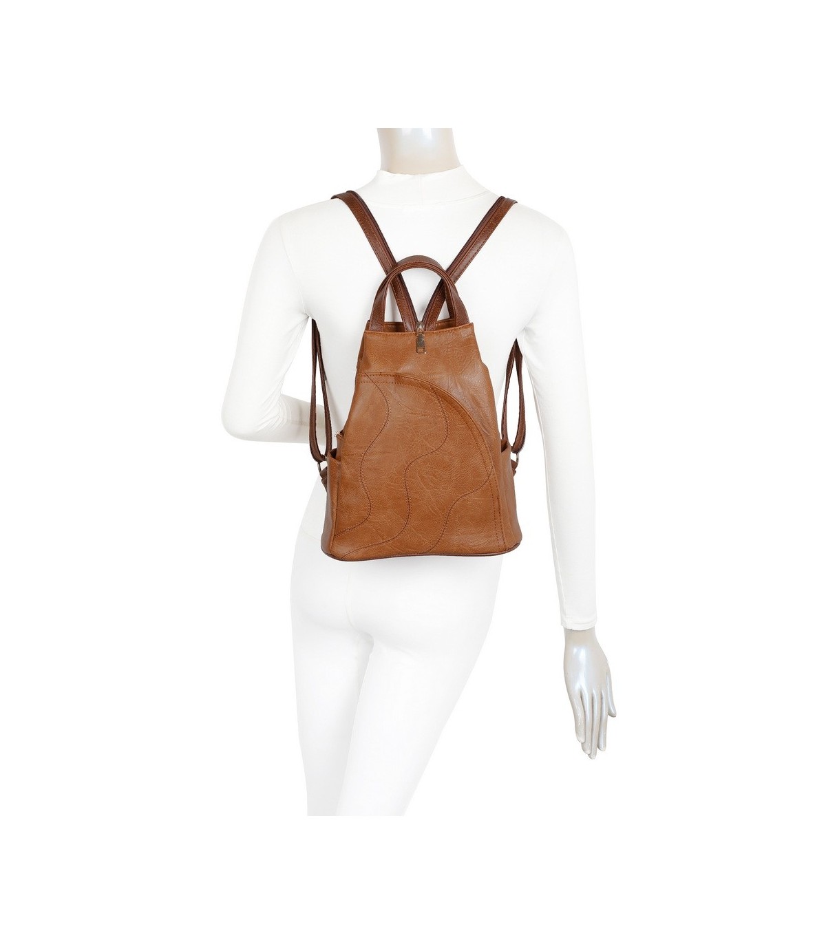 T11750 - Mochila con bolsillo antirrobo y cierre de imán