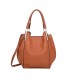 T10105 - Bolso con neceser y bandolera con adorno de emblema