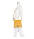T11803 - Bolso bandolera con borlas decorativas cuadrado y con cierre de cremallera