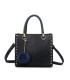 T11595 - Bolso bandolera y de mano con borla decorativa