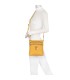 T11802 - Bandolera mini flor con emblema