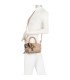 T11865 - Bolso con pañuelo de color con un gran compartimento