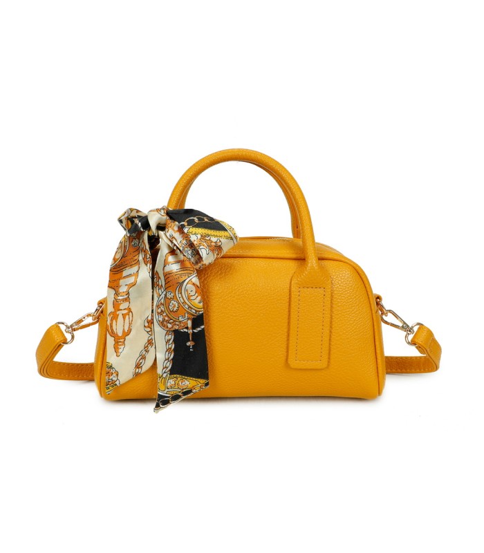 T11864 - Bolso de forma trapezoidal con pañuelo y bandolera para colgar