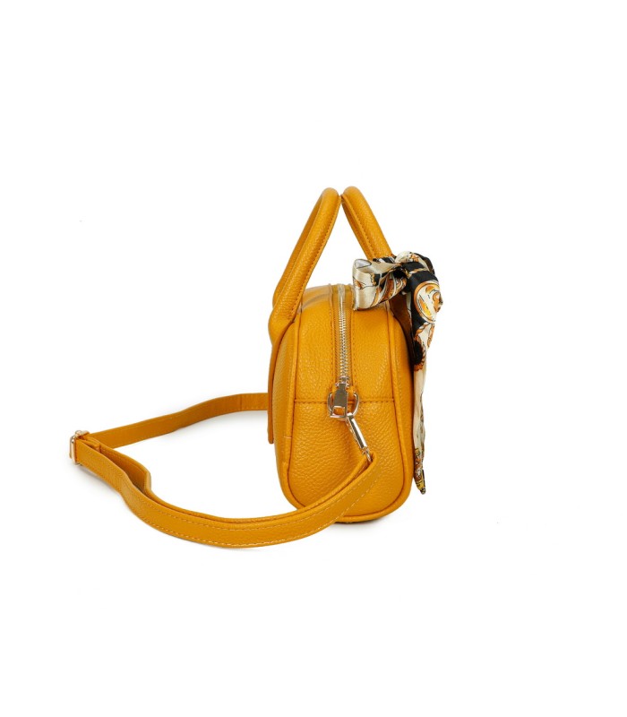 T11864 - Bolso de forma trapezoidal con pañuelo y bandolera para colgar