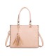 T11826 - Bolso bandolera con borla decorativa