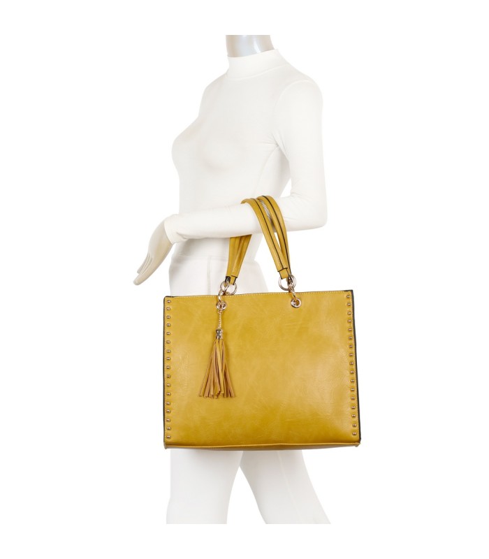 T11827 - Bolso con neceser rectangular y decoraciones de tachuelas
