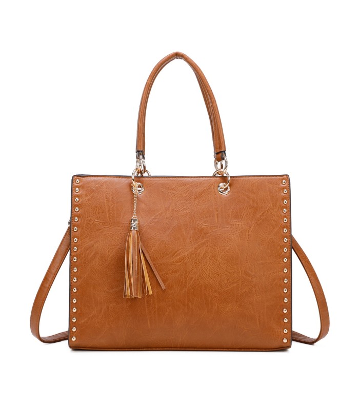 T11827 - Bolso con neceser rectangular y decoraciones de tachuelas