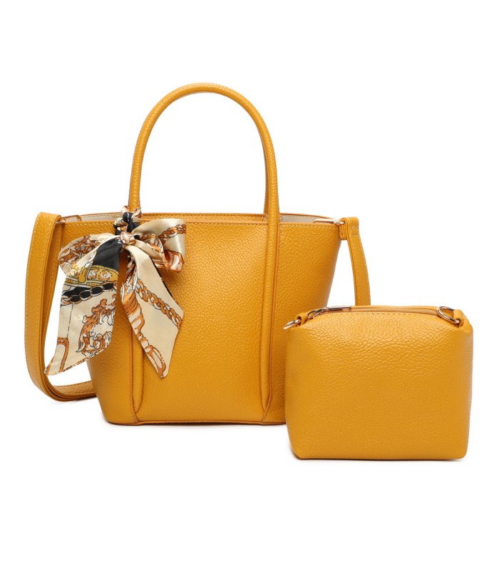 T11863 - Bolso con pañuelo y neceser compartimento amplio con bandolerea