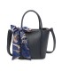 T11863 - Bolso con pañuelo y neceser compartimento amplio con bandolerea