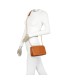 T11838 - Bolso rectangular con textura y cierre de botón imantado con bandolera larga y de cadena dorada