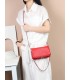 T11915-Bolso Bandolera con tachuela al borde.