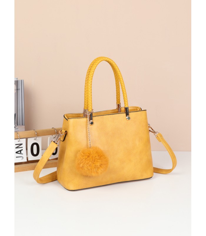 T10735 - Bolso de hombro con pompón y bandolera cierre de cremallera
