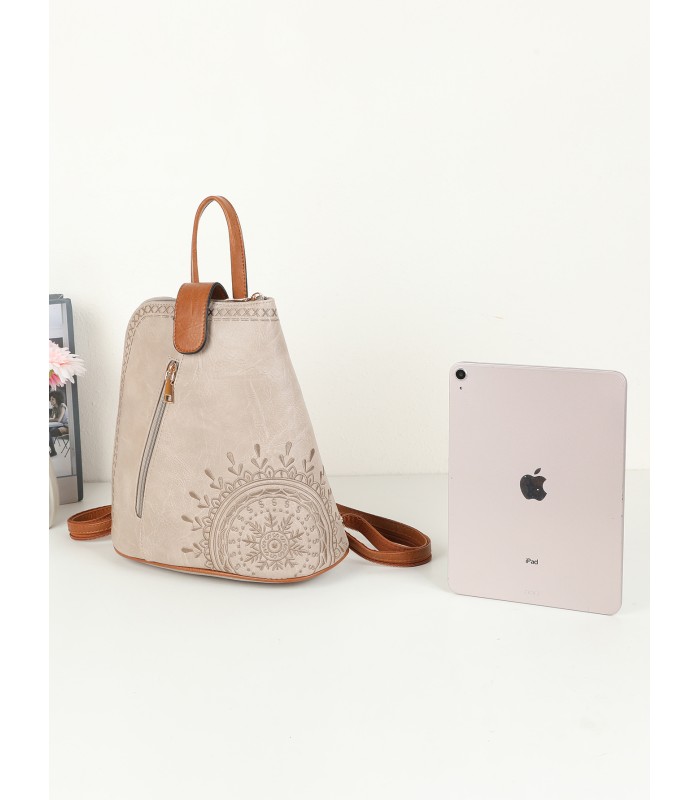 T11150 - Mochila con mandala y cuerpo cónico con bolsillo frontal