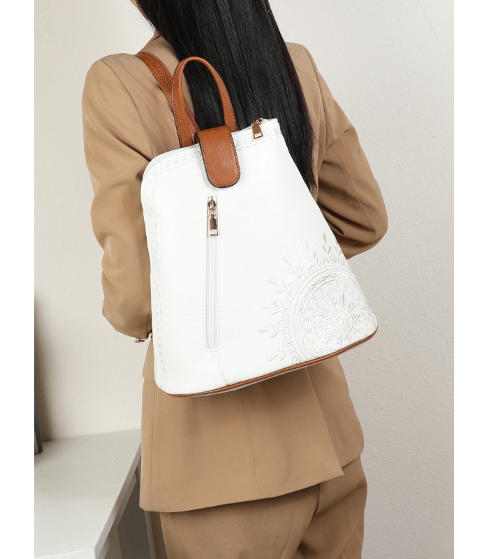 T11150 - Mochila con mandala y cuerpo cónico con bolsillo frontal