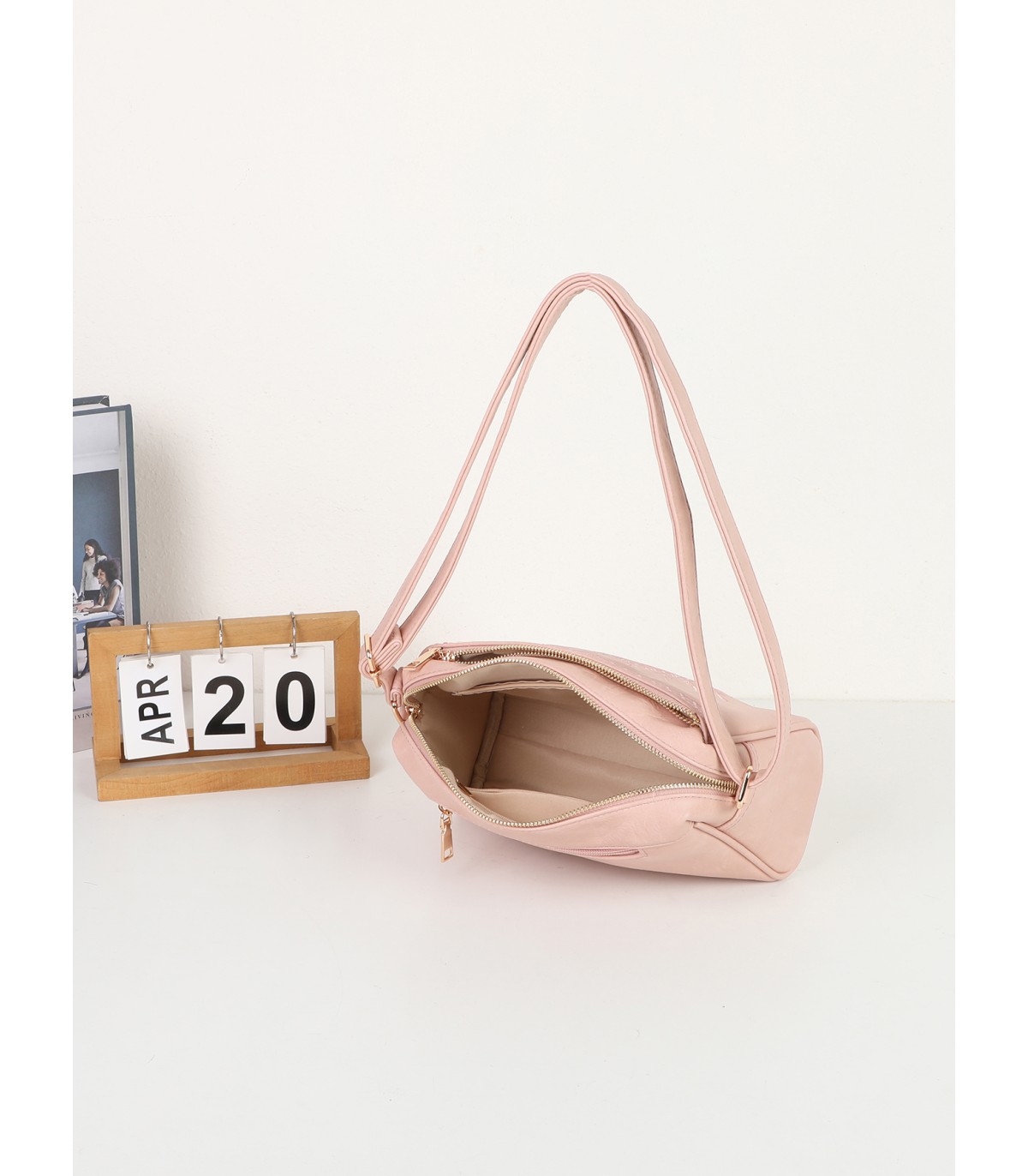 T11192 - Bolso bandolera de estilo rectangular y mandala bordado