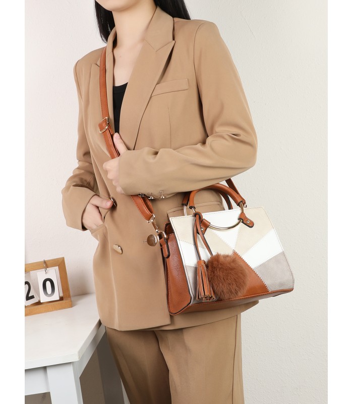 T11611 - Bolso de mano con asas redondas y borla a juego