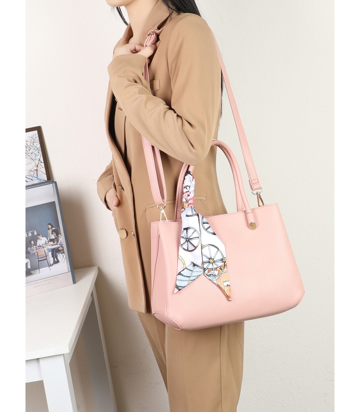 T11636 - Bolso bandolera con pañuelo