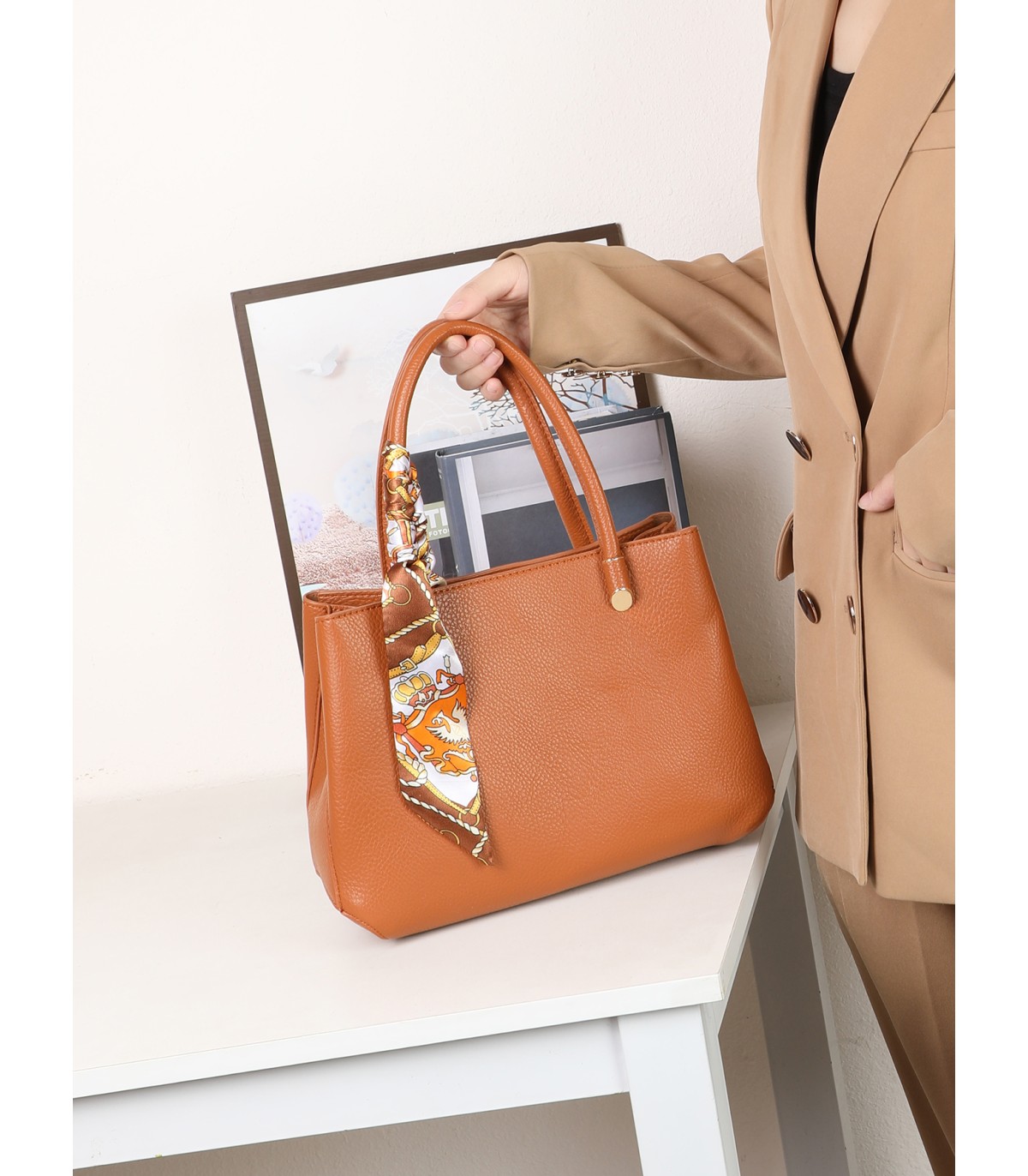 T11636 - Bolso bandolera con pañuelo