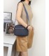 T11680 - Bolso bandolera rectangular con bolsillo de cierre de cremallera