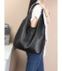 T11757 - Bolso estilo hongo con flecos a los lados amplio espacio interior