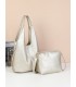 T11757 - Bolso estilo hongo con flecos a los lados amplio espacio interior