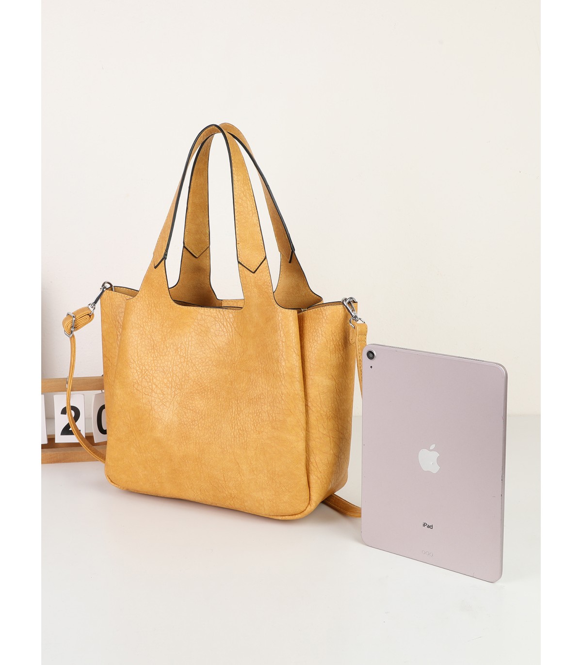 T11930- BOLSO DE MUJER