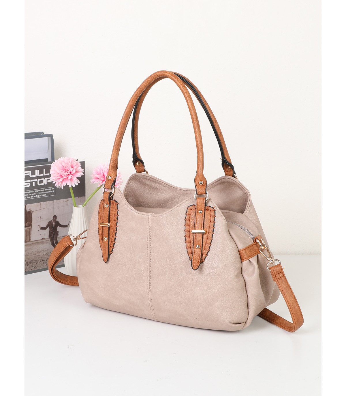 T11744 - Bolso con bandolera y varios compartimentos
