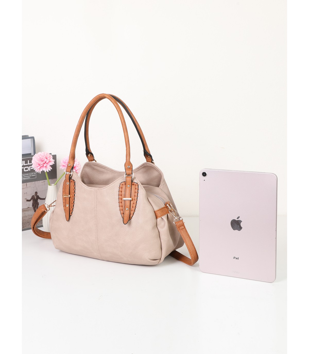 T11744 - Bolso con bandolera y varios compartimentos