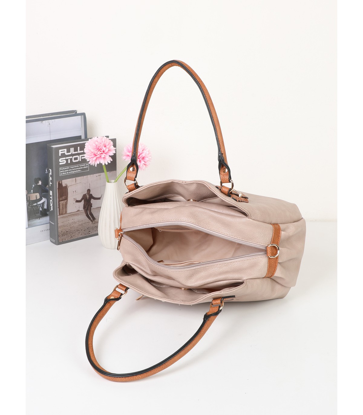 T11744 - Bolso con bandolera y varios compartimentos